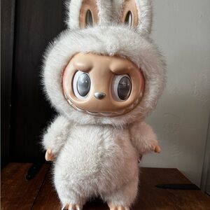 AUTHENTIC POP MART ANGEL IN THE CLOUDS ZIMOMO (labubu) New in Box!!